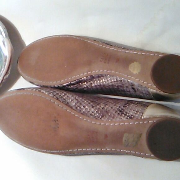 Saks Fifth Avenue Snake Embossed Flats - Picture 11 of 12
